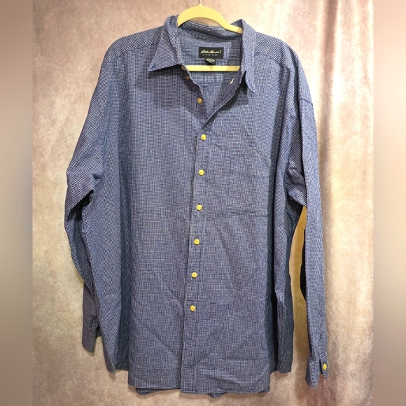 Eddie Bauer Navy Checkered Men's Shirt - Picture 1 of 9